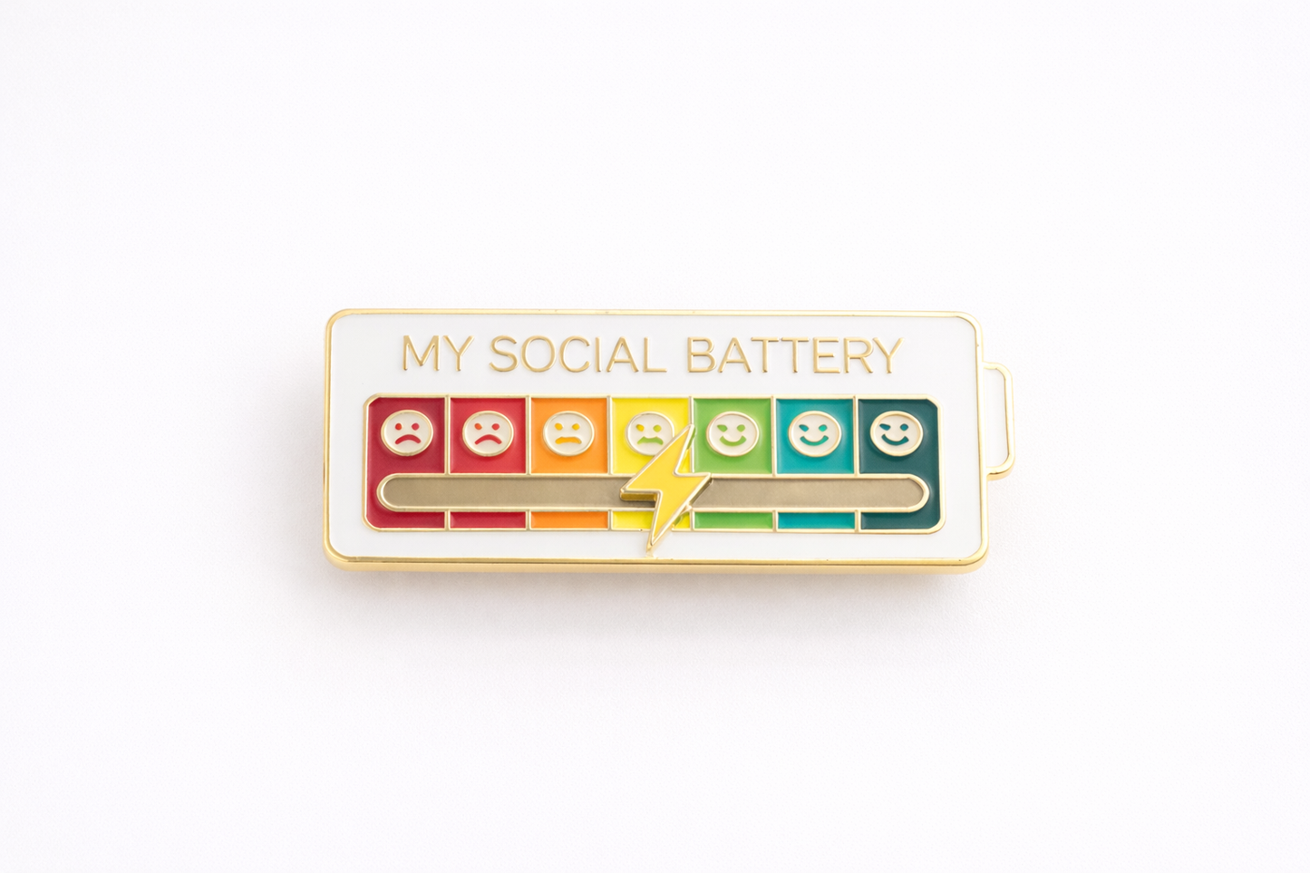 Social Battery Pin – Interactive Mood Slider for Introverts Show your social energy level in a fun and subtle way. Perfect for backpacks, jackets, or denim. A unique and relatable gift for friends, coworkers, or anyone who values their personal space.